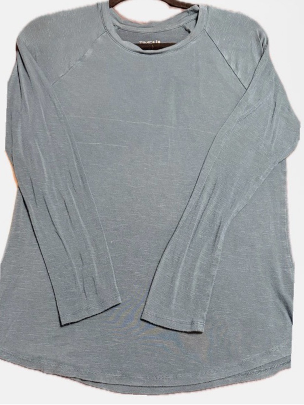 Women’s Long Sleeve Crewneck Top in Dusty Blue Size S